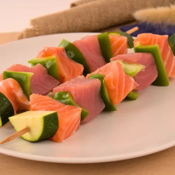 Brochettes de saumon et thon